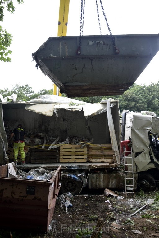 Schwerer VU A 3 Rich Oberhausen Hoehe AK Leverkusen P798.JPG - Miklos Laubert